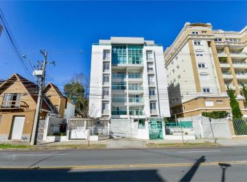 Apartamento de 2 quartos, Curitiba · O Equilíbrio Perfeito Entre Localização, Conforto e Praticidade
