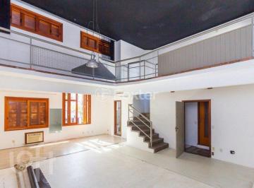 8e0d532a · Casa, 3 dormitórios, 250 m², em Petrópolis