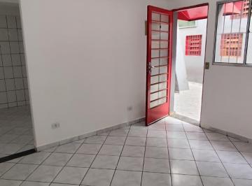 Casa en Aluguel de 1 quarto Parque Ipê · Kitnet Campo Limpo 35m² Perto Do Metrô E Shopping - Ideal Para Quem Busca Pratic