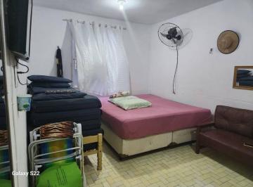 Apartamento , Praia Grande · Oportunidade Kitão 40metros da praia! 200MIL