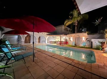 Casa · 200m² · 3 Quartos · 3 Vagas · CASA COM 200,00 m² - FLÓRIDA - PRAIA GRANDE SP