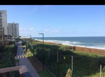 Apartamento de 2 quartos, Barra Velha · Apartamento pé na areia Itajubá - SC