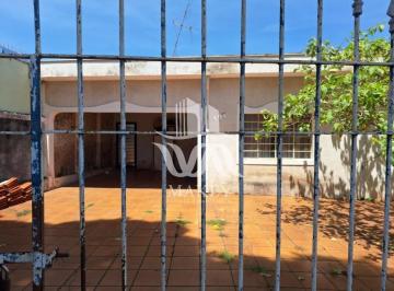 Foto 01 · CASA A VENDA PRA REFORMA, COM 3 DORMITÓRIOS, 258M² DE TERRENO, NO JD SANTA EUDOXIA/ JD SÃO FERNANDO