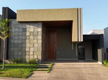 Esta residência à venda em Alphaville possui 500 m² de área construída em um ter · Casa de 300 m² com 3 quartos à venda em Alphaville