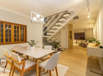 Casa · 185m² · 3 Quartos · 4 Vagas · Sobrado para venda em Santa Teresinha com 3 quartos, sendo 3 suítes, 185m²