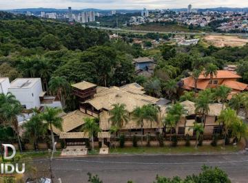 Casa · 717m² · 5 Quartos · 6 Vagas · Casa no condomínio Chácara Malota para venda com 5 quartos, sendo 3 suítes, 717m²