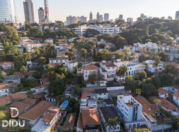 Casa · 253m² · 4 Quartos · 3 Vagas · Casa para venda em Sumaré com 4 quartos, sendo 2 suítes, 253m²