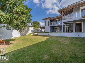 Casa · 511m² · 3 Quartos · 6 Vagas · Casa para venda em Gramado com 3 quartos, sendo 3 suítes, 511m²