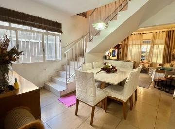 Casa · 142m² · 3 Quartos · 2 Vagas · Sobrado para venda em Vila Portugal com 3 quartos, 142m²