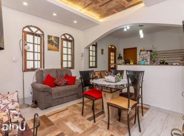 Casa · 200m² · 5 Quartos · 3 Vagas · Sobrado para venda em Vila Zat com 5 quartos, sendo 2 suítes, 200m²
