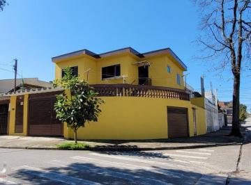 Casa · 157m² · 3 Quartos · 2 Vagas · Sobrado para venda em Parque Capuava com 3 quartos, sendo 1 suíte, 157m²