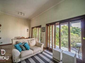 Casa · 230m² · 3 Quartos · 4 Vagas · Casa no condomínio Condomínio Petit Village para venda com 3 quartos, sendo 1 suíte, 230m²