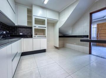 Casa · 149m² · 3 Quartos · 2 Vagas · Casa no condomínio Villagio Ourinhos para venda com 3 quartos, sendo 1 suíte, 149m²
