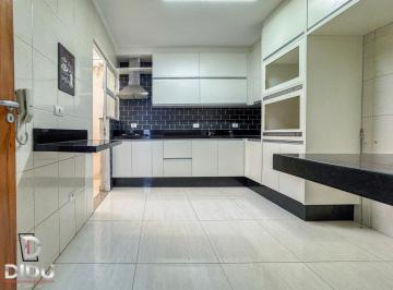 Casa · 149m² · 3 Quartos · 2 Vagas · Casa no condomínio Villagio Ourinhos para venda com 3 quartos, sendo 1 suíte, 149m²