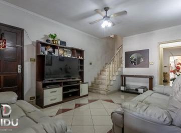 Casa · 187m² · 3 Quartos · 2 Vagas · Casa para venda em Parque Jabaquara com 3 quartos, sendo 1 suíte, 187m²