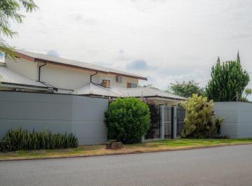 Casa · 225m² · 4 Quartos · 8 Vagas · Casa para venda em Chácara Areal com 4 quartos, sendo 4 suítes, 225m²