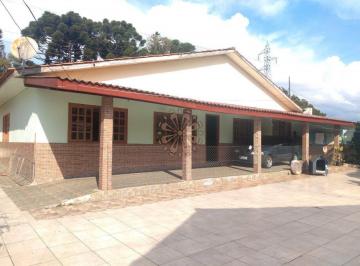Casa · 70m² · 4 Quartos · 2 Vagas · Casa térrea em Santa Felicidade, quintal amplo, 4