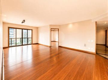 Imagem Principal · Apartamento de alto padrão com 3 suítes em Moema