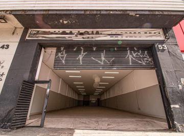 Comercial · 213m² · 1 Vaga · Loja na Avenida Doutor Abraão Ribeiro, 53 • 213 m²