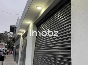 Casa · 250m² · 2 Quartos · 4 Vagas · Excelente Casa com 2 Lojas em Jardim Monte Azul, São Paulo-SP: 2 Quartos, 1 Suíte, 2 Salas, 4 Banhei