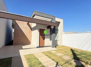 Casa · 117m² · 3 Quartos · Casa à Venda no Bairro Shalimar com 3 Quartos e Suíte