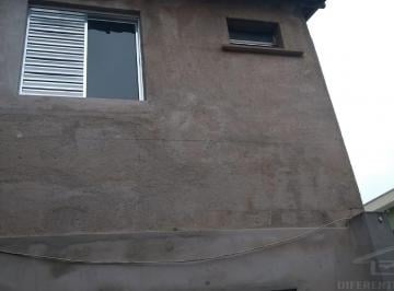 Casa · 100m² · 3 Quartos · 2 Vagas · Sobrado á venda Zona Leste 3 dormitórios 1 suíte 2 banheiros 2 vagas