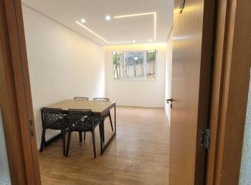 Apartamento · 42m² · 2 Quartos · Apartamento á venda Zona Leste (Parada XV) 2 dormitórios 1 banheiro