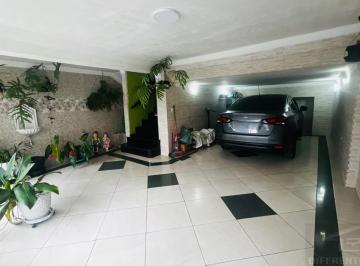 Casa · 350m² · 2 Quartos · 1 Vaga · SOBRADO 2 QUARTOS, 2 SUÍTES, 2 VAGAS NA VILA RICA