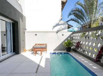Casa · 140m² · 3 Quartos · 2 Vagas · Casa porteira fechada com 3 suítes na Zona Norte de Porto Alegre