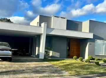 Casa · 199m² · 3 Quartos · 3 Vagas · Casa no bairro Vila Nova em Porto Alegre/RS