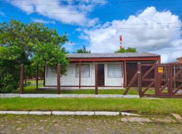 Casa · 140m² · 3 Quartos · 1 Vaga · Casa à venda em Imbé
