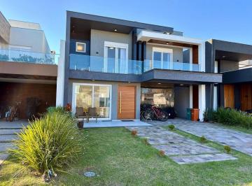 Casa · 220m² · 4 Quartos · 2 Vagas · CONDOMÍNIO BLUE SOBRADO À VENDA