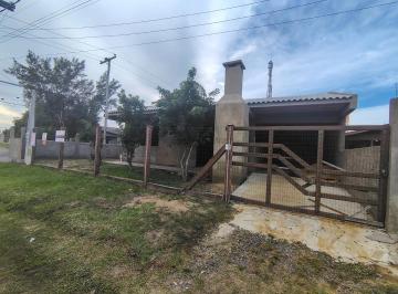 Casa · 100m² · 2 Quartos · 1 Vaga · Casa em fases final de acabamento - excelente oportunidade