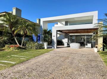 Casa · 270m² · 4 Quartos · 2 Vagas · SOBRADO À VENDA CONDOMÍNIO VENTURA