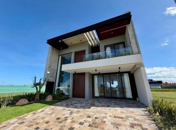 Casa · 227m² · 4 Quartos · 2 Vagas · ✨ NOVIDADE À VENDA | ALLURE ✨