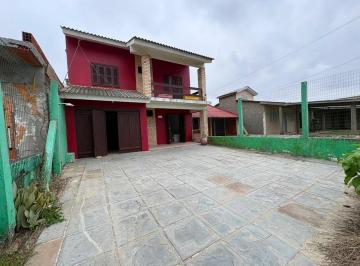 Casa · 160m² · 4 Quartos · 1 Vaga · Casa na beira mar de Imbé