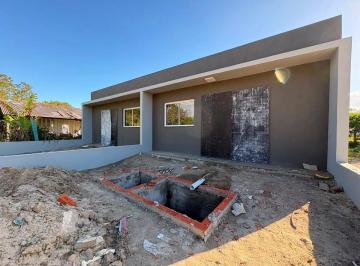 Casa · 70m² · 2 Quartos · 1 Vaga · Casa nova em Imbé - Albatroz