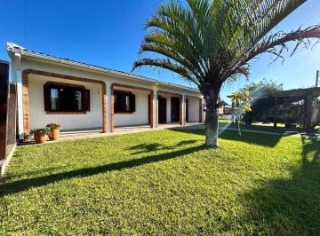 Casa · 145m² · 3 Quartos · 1 Vaga · 🏡 CASA À VENDA EM MARILUZ 📍 Região nobre | Próxima ao mar