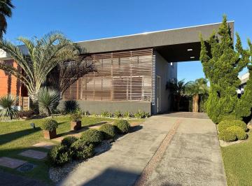 Casa · 152m² · 3 Quartos · 2 Vagas · Imoveis - no Centro