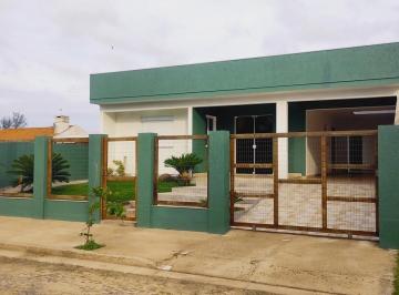 Casa · 140m² · 4 Quartos · 2 Vagas · Casa à venda em Atlântida Sul