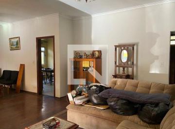 Casa · 500m² · 3 Quartos · 3 Vagas · Casa à Venda - Centro, 3 Quartos, 500 m2