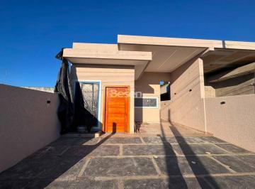 Casa · 105m² · 3 Quartos · 1 Vaga · LINDA CASA EM ALVENARIA COM PISCINA COM 105,84m²