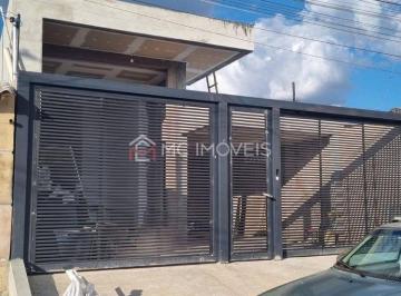 Casa · 1m² · 3 Quartos · 3 Vagas · Casa à Venda na QNO 6 Conjunto A – Setor O | 3 Quartos | 2 Suítes | Pé-direito Duplo | Financiável