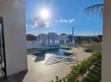 Casa de 5 quartos, Paranapanema · Sobrado de alto padrão com 220 m² de área construída, localizado em imóvel de esquina, com vista def