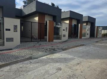 Casa · 51m² · 2 Quartos · 1 Vaga · Geminados em Penha-SC