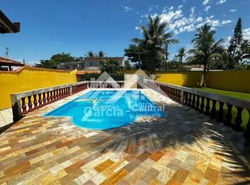 Casa · 97m² · 2 Quartos · 4 Vagas · Casa com piscina em Peruíbe