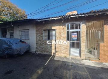 365e0a2c0cc4d6348e061f478e8324c04d779f61 · Casa com ótima localização