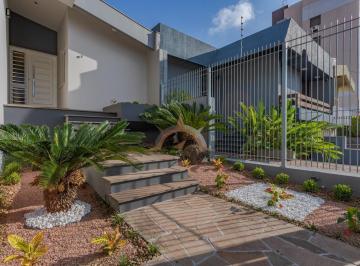 Casa · 300m² · 3 Quartos · 3 Vagas · CASA NO BAIRRO JARDIM LINDÓIA COM 3 DORM. LIVING INTEGRADO LAREIRA E PISCINA;