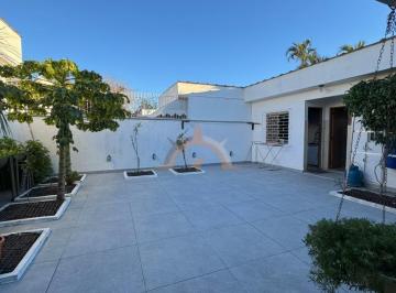 Casa · 3 Quartos · 3 Vagas · Casa térrea no Jardim Planalto — completa e em rua tranquila
