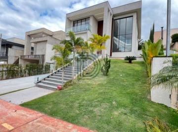 Casa de 3 quartos, Jandira · O privilégio de viver onde sofisticação, natureza e exclusividade se encontram.